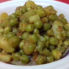 A picture of Matar Fry #Cookpadapp #IftarcontestwithHuma #5WeeksChallenge.