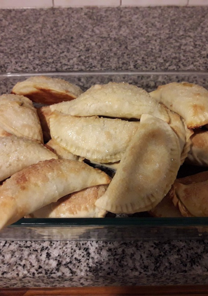 Una foto de Empanadas de carne al horno
