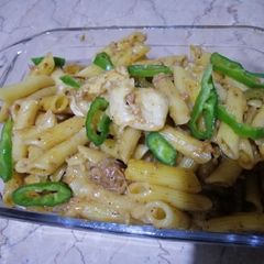 A picture of Beef cheese pasta.