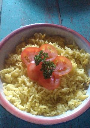 A picture of Turmeric rice.