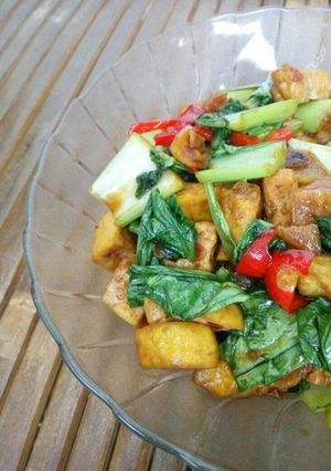 Foto resep Tumis tahu-pakcoi
