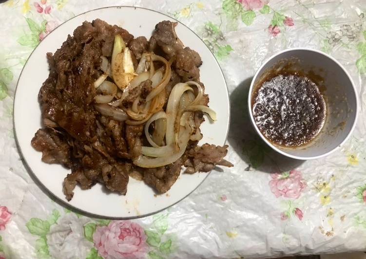 Resep Grilled sliced beef with yakiniku sauce homemade yang Enak