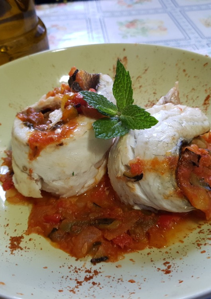 Una foto de Rollitos de Lubina con pisto