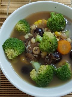 Hình của món Canh lục vị.