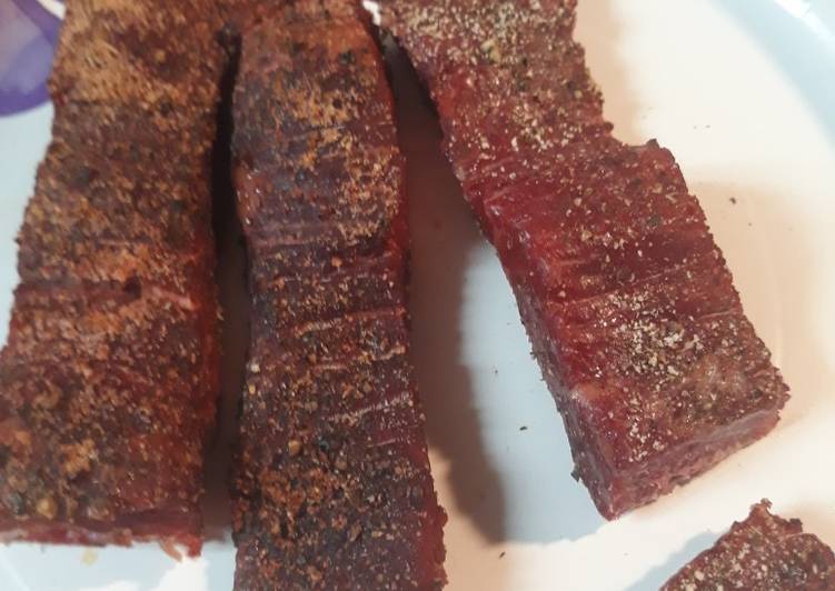 Steps to Make Quick Peppered Beef Jerky