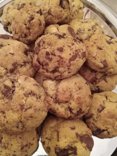 Φωτογραφία της συνταγής Cookies με 3 ειδών σοκολάτες