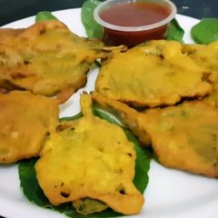 A picture of Palak pakoda recipe | spinach fritters recipe |.