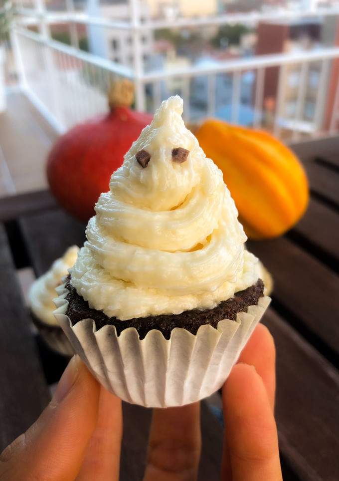 Una foto de Cupcakes de chocolate (edición Halloween🧟‍♀️)
