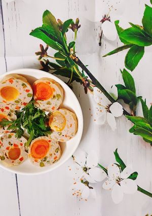 Hình của món Chả hoa trứng muối.