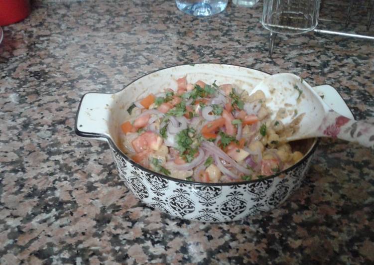 Recipe of Speedy Choley chaat #cookpadramadan