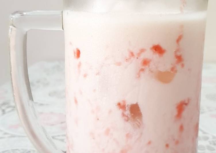 Korean strawberry milk