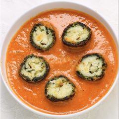 A picture of Palak kofta.