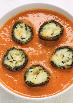 A picture of Palak kofta.