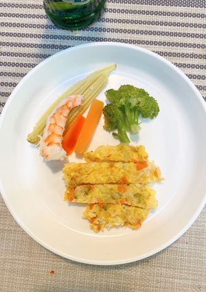 A picture of Sun Egg with Chopped Shrimp and Mixed Vegetables (BLW Baby-Friendly).