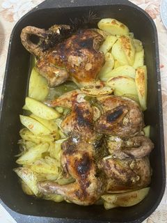 صورة لوصفة دجاج مع البطاطا