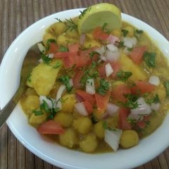Ghungni/Chole Matar Chaat A picture of Ghungni/Chole Matar Chaat.