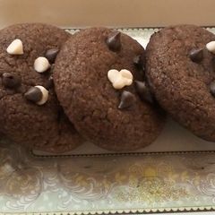 A picture of Chocolate biscuits(without oven).