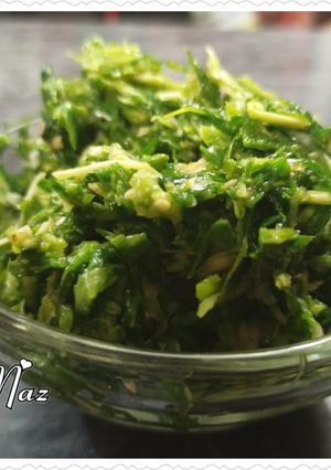 A picture of Green Garlic Chutney.