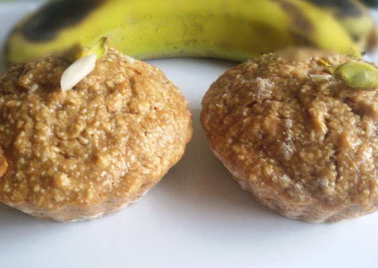 Banana and oats muffin
