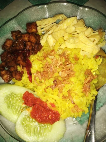 Cara Mudah Membikin Resep  Nasi kuning sederhana (edisi kukus) yang Sempurna, Lezat