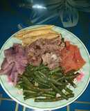 Thịt bò xào tứ quý