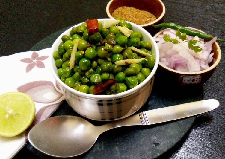 Easiest Way to Quick Eating on a Dime Hari matar ki ghughni
