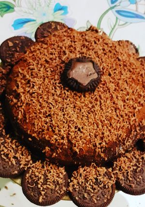 চকলেট কেক (Decadent chocolate cake recipe in Bengali) রেসিপির প্রধান ছবি