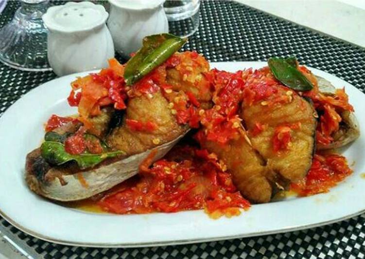 Balado ikan patin