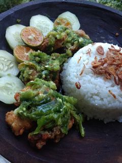 Foto resep Ayam Geprek Sambal Ijo