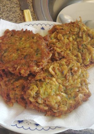 Una foto de Tortitas de camarones casera