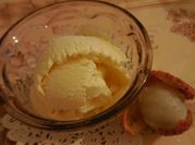 A picture of ice cream maker