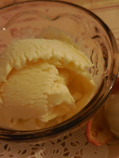 A picture of Lychee Ice Cream (no egg, without ice cream maker).