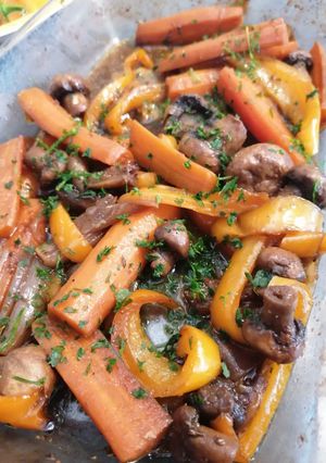 Une photo de Légumes au soja, vinaigre balsamique et à l'ail