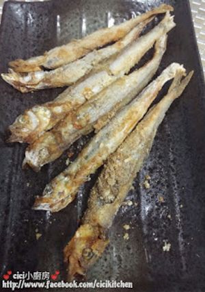 Philips Airfryer免油健炸鍋系列 (6) : 椒鹽多春魚 (附食譜) 的食譜成品照片