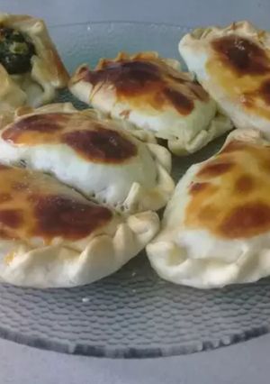 Una foto de Empanadas de verduras 🌶🥕🍆