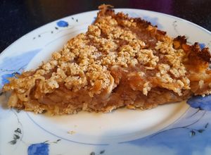 "Diétás" zabos almás pite egyszerűen recept fotója