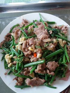 Hình của món Đọt su xào thịt bò.