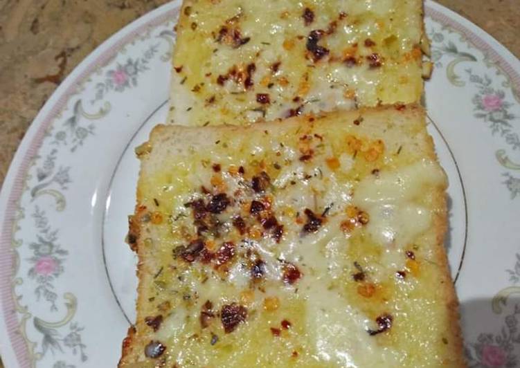 Cheesy garlic bread