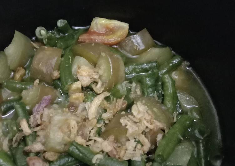 Tumis Karong Ala Kosan (Kacang Panjang dan Terong)