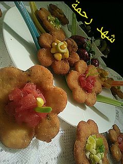صورة لوصفة أزهار المعقودة بالخضار