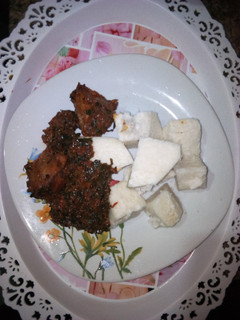 A picture of Yam and vegetable source.