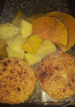 Una foto de Medallones de pollo ricos y saludables😋