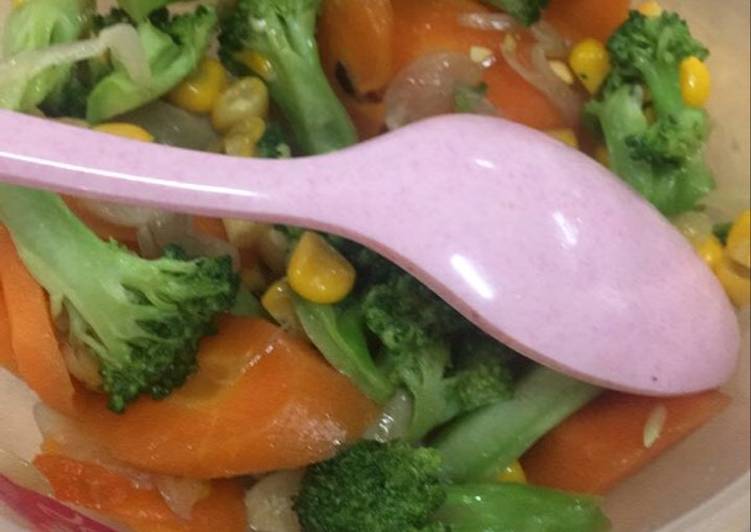 Proses Membuat Tumis Brokoli Sehat/diet yang Lezat
