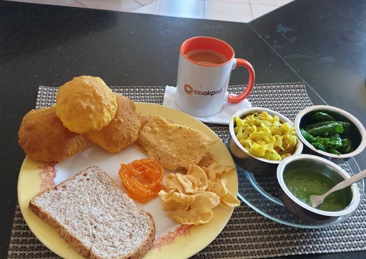 Recipe of Homemade SundayBreakfast#theme challenge