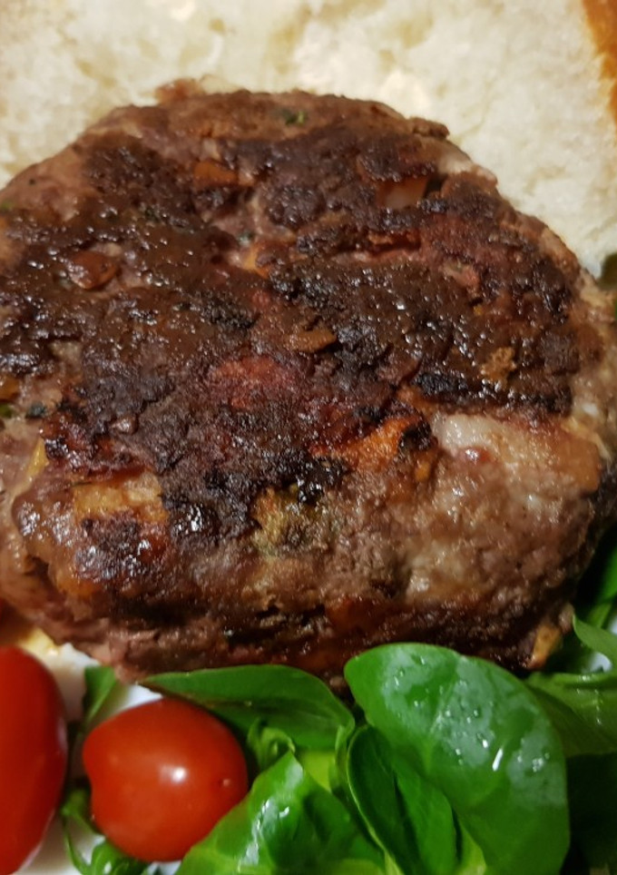 Una foto de Hamburguesas caseras ternera y bacon
