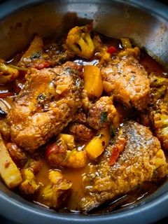 সব্জী দিয়ে রুই কারি (sabji diye rui curry recipe in Bengali) রেসিপির প্রধান ছবি