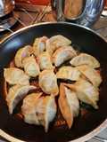 Ripieno e cottura per gyoza alla giapponese a modo mio