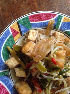 Foto resep Oseng tauge,tahu & kerupuk kulit