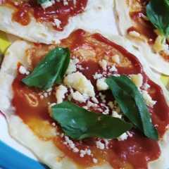 A picture of Tortillas de Harina para Pizzitas.