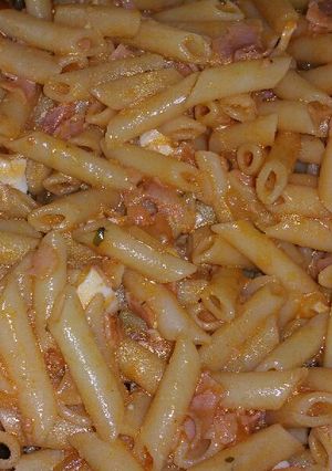 Una foto de Macarrones apañados